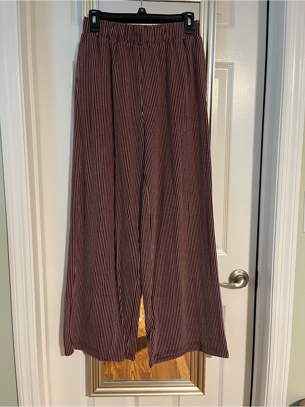Women’s Wide-Leg Knit Pinstripe Pants - Maroon